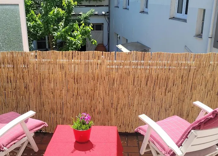 Ferienwohnung Mit Schoenem Balkon